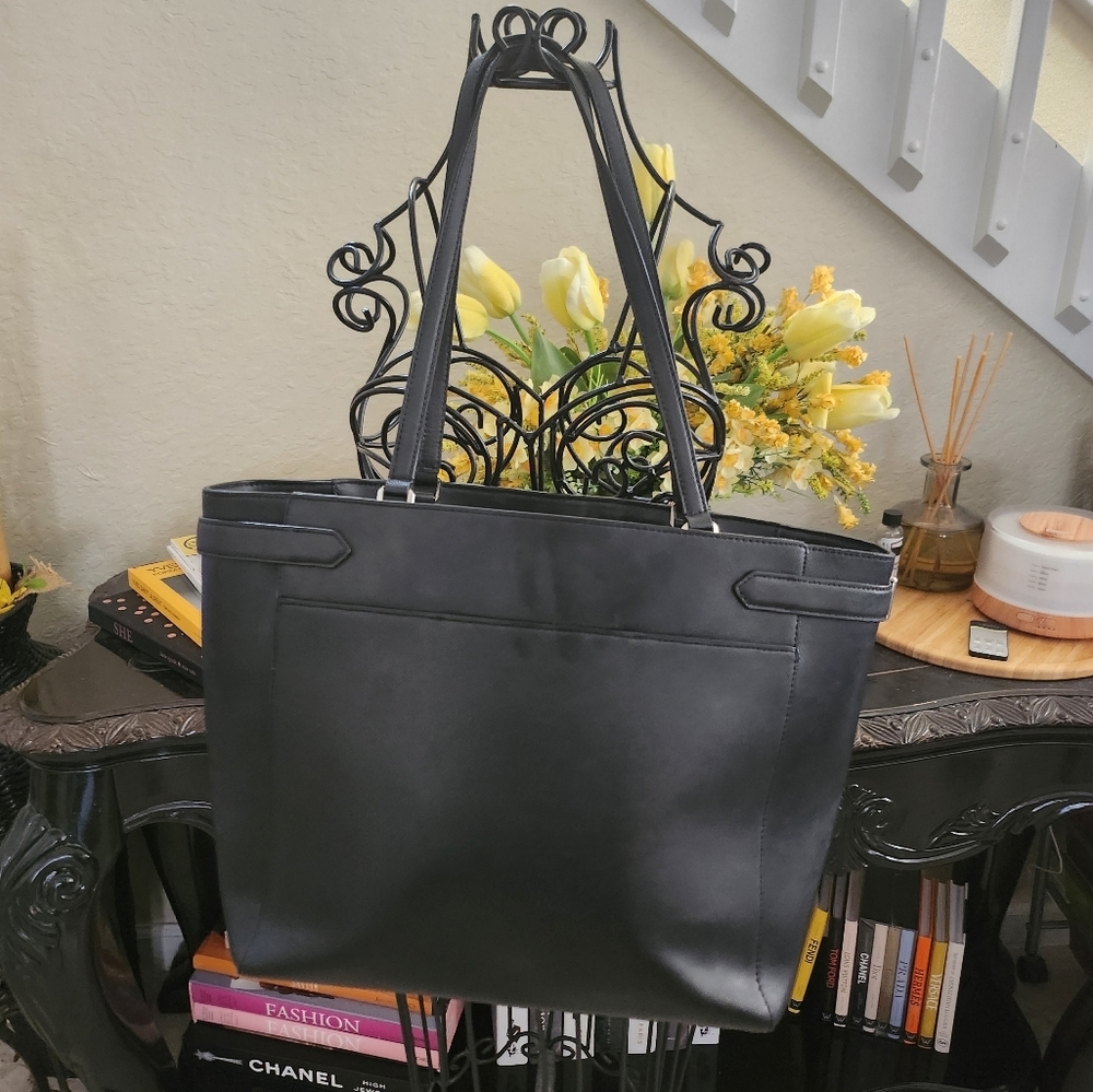 Kate Spade saffiano leather shoulder bag - Picture 2 of 6